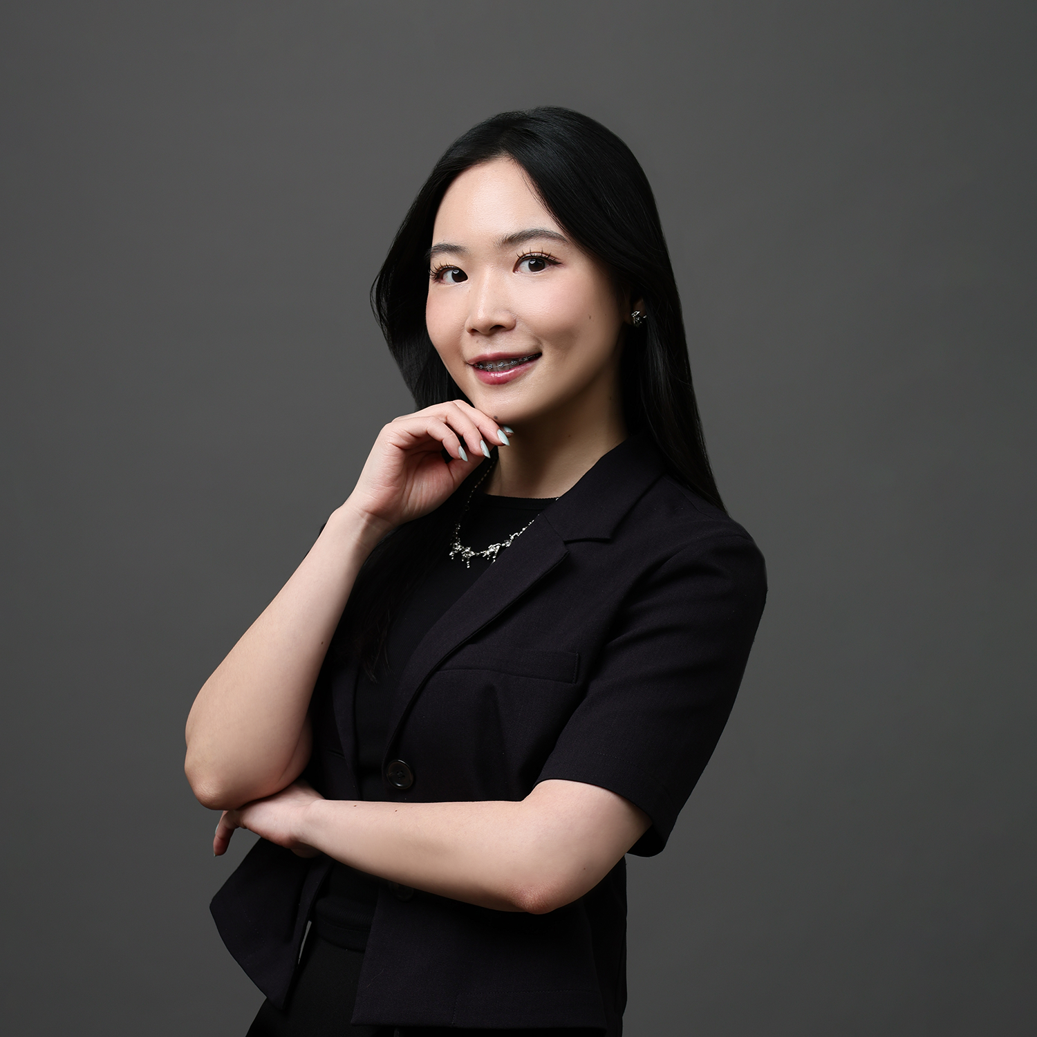 黃盈慈 Tzzu 黃盈慈 Tzzu