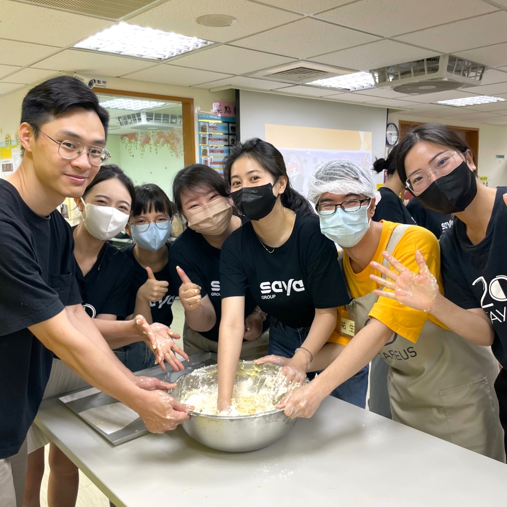 5867e70ab33e4bfeb1ef4bf03b6135de