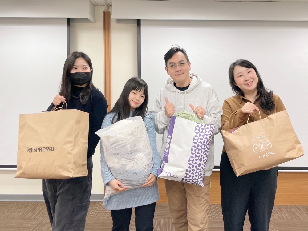 ea0b4396e250e4b1f95eaed7c3f5ecba